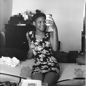 Meet your Posher, Besthie stela